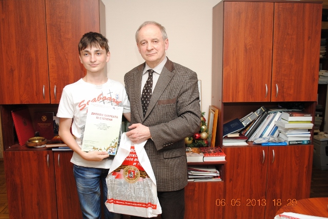 Название: b 7 DSC_0315 (640x428).jpg
Просмотров: 10755

Размер: 194.8 Кб