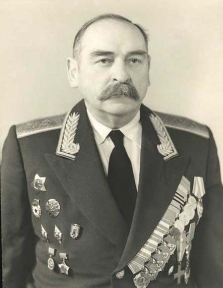 Название: 3а Сухомлин Алесандр Васильевич -командарм 54 А и 10 Гв..jpg
Просмотров: 93

Размер: 37.6 Кб